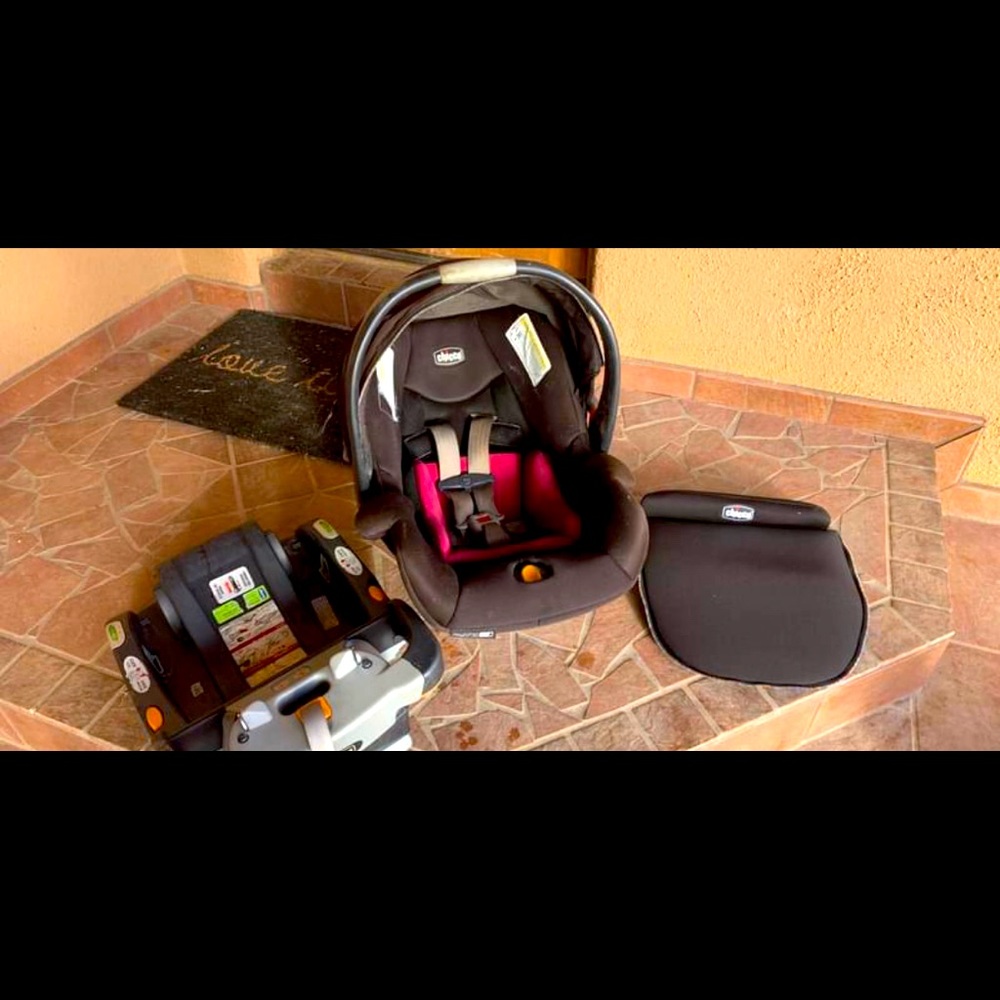 Chicco Car seat